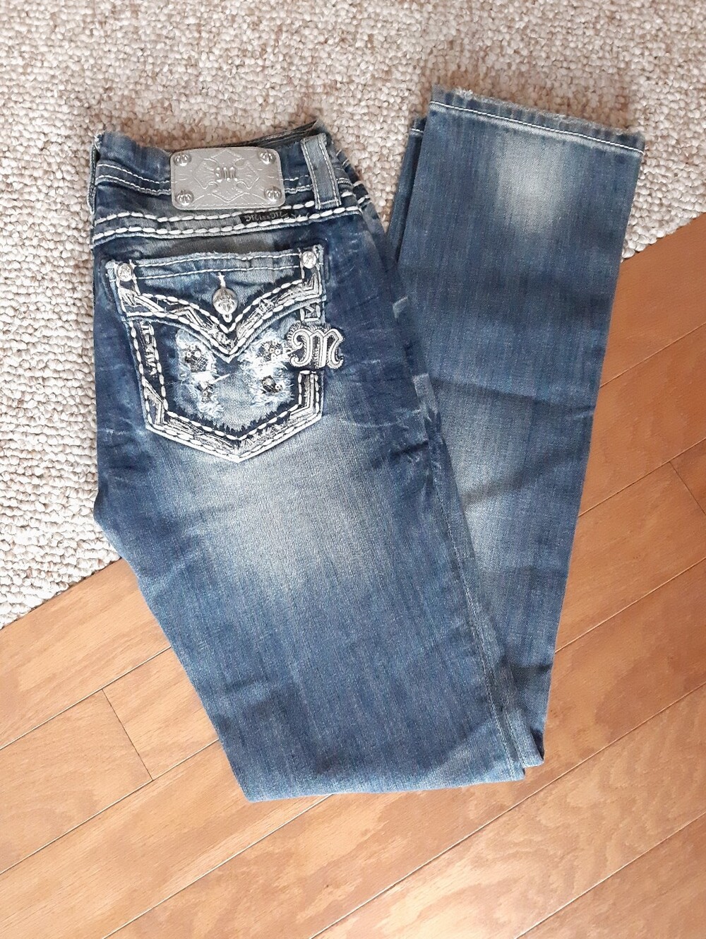 Miss Me Signature Straight Jeans size 28